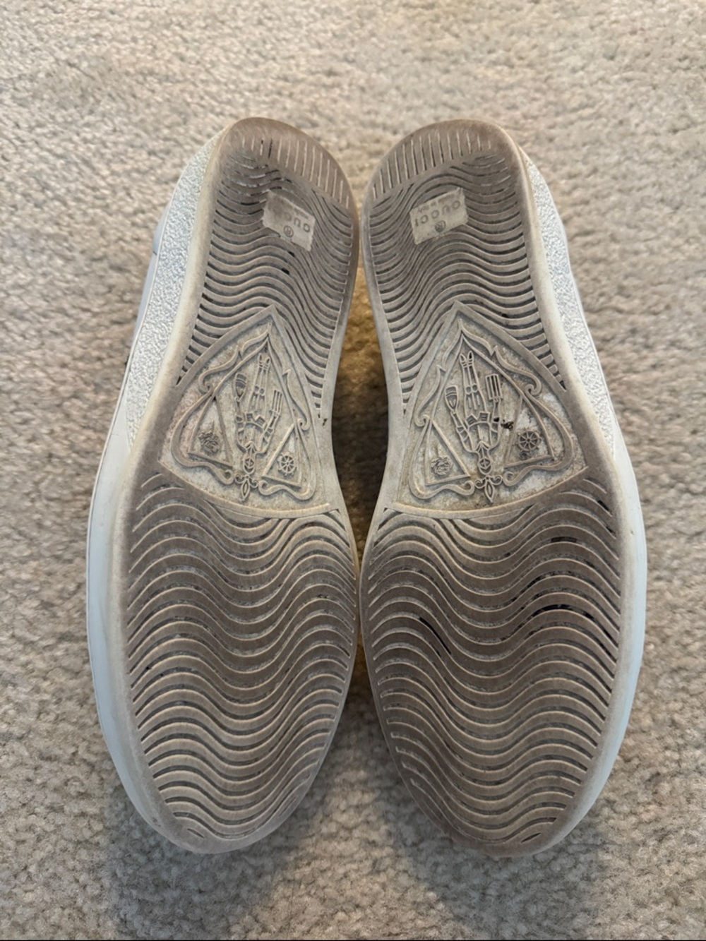 Gucci White Leather Sneakers with Green and Red Web Detail - Picture 3 of 3